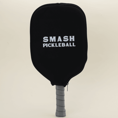 T700 Carbon Fiber pickleball set featuring 1 paddle with a minimalistic design, designed for optimal protection and perfect for recreational play.